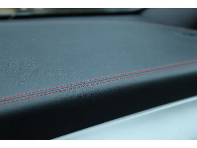 Mercedes-Benz CLA 250 PRESTIGE AMG 2013 Benzine 31