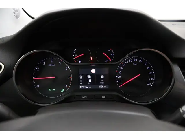 Opel Crossland X 1.2 Turbo 110pk Innovation 2019 Benzine 18