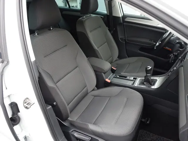 Volkswagen Golf 1.0 TSI Comfortline+ 2016 Benzine 19