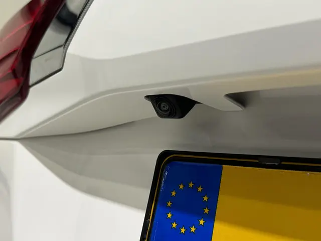 Mitsubishi Outlander 2.4 PHEV Pure 2020 Hybride Benzine 23