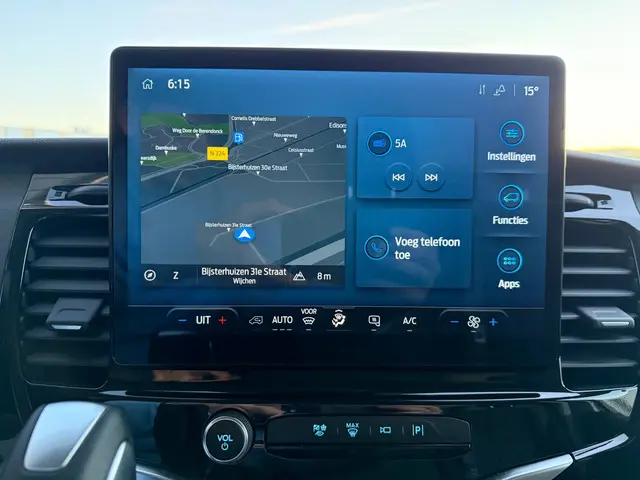 Ford Transit 350 2.0 TDCI L3H2 Limited RWD 2024 Diesel 9