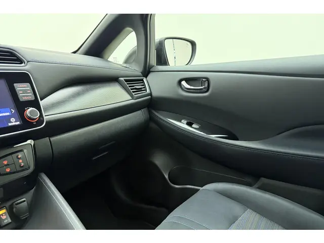 Nissan Leaf e+ N-Connecta 62 kWh 2021 Elektrisch 26