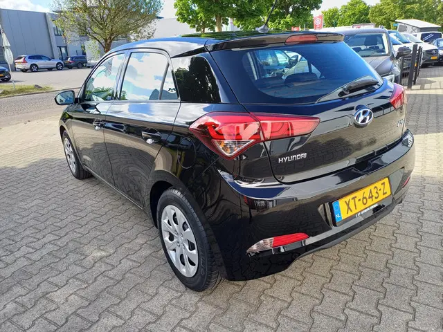 Hyundai i20 1.0 T-GDI 5DEURS/AIRCO/NAP/100PK 2019 Benzine 5