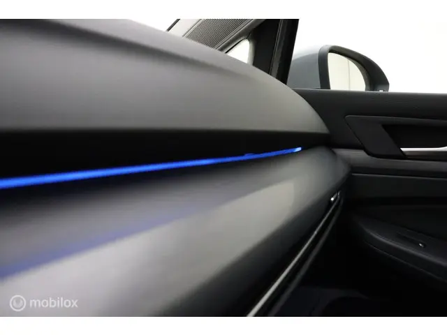 Volkswagen Golf 1.4 eHybrid Style 2021 Hybride Benzine 37
