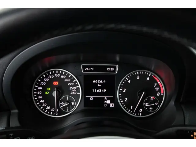 Mercedes-Benz A-Klasse 180 Ambition 2013 Benzine 20