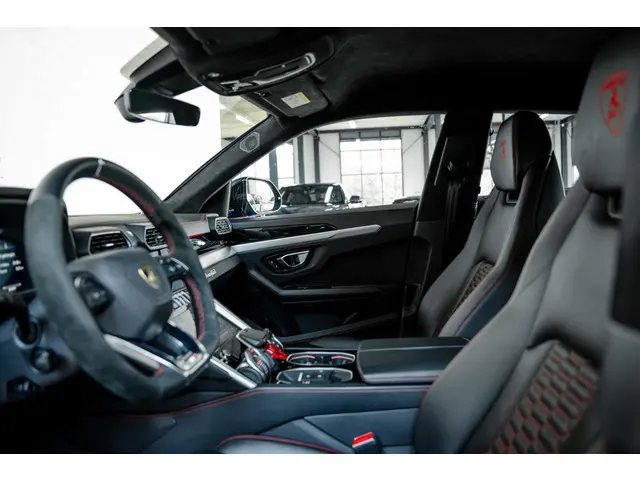 Lamborghini Urus 4.0 V8 2019 Benzine 43