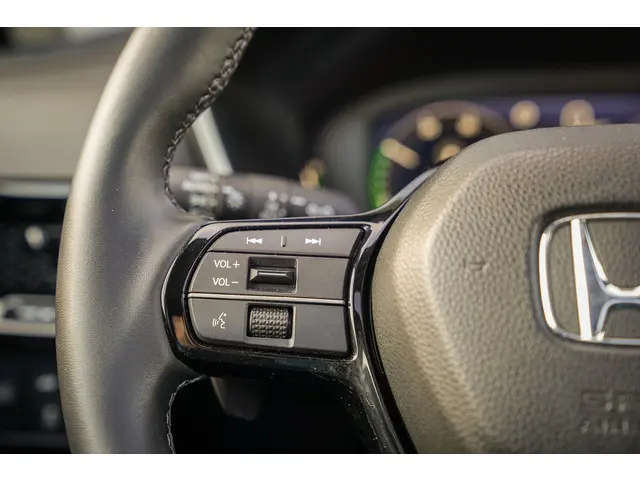 Honda CR-V 2.0i e:HEV ELEGANCE 2024 Hybride Benzine 16