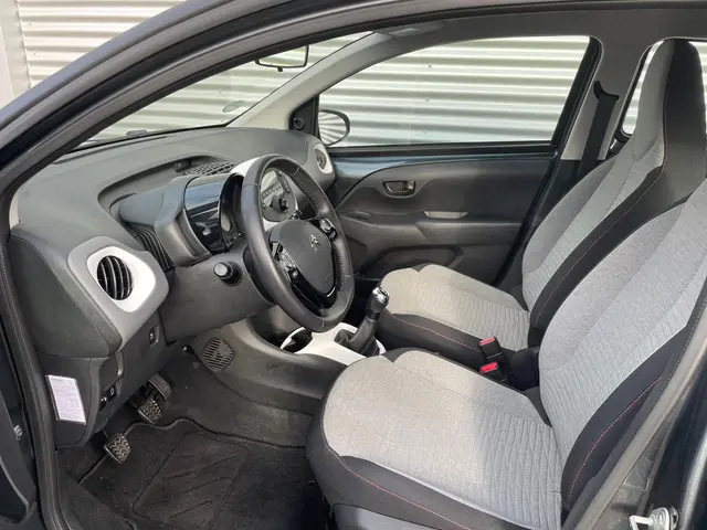 Citroën C1 1.0 VTi Feel 2018 Benzine 5