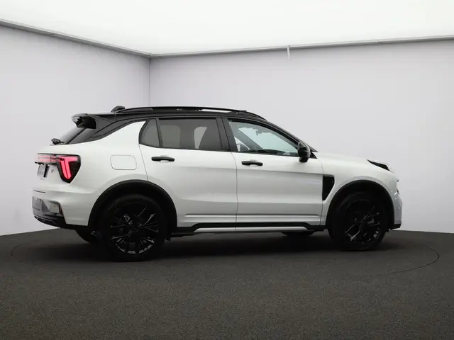 Lynk & Co 01 1.5 More 2025 Hybride Benzine 12