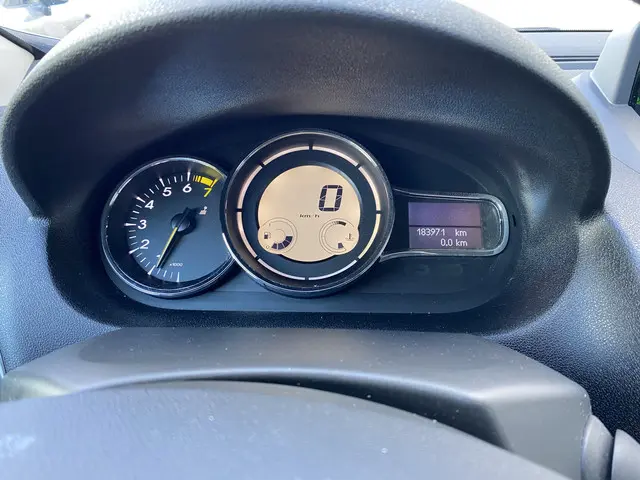 Renault Mégane Estate 1.2 TCe Limited 2015 Benzine 18