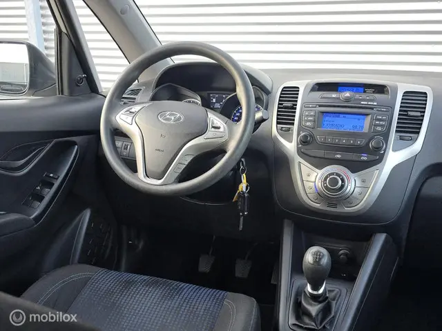 Hyundai ix20 1.4i i-Drive | NAP | Airco 2013 Benzine 9