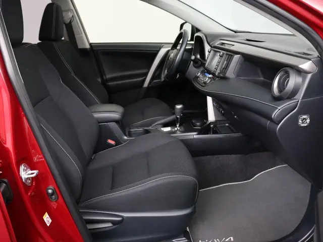 Toyota RAV4 2.5 Hybrid Energy Plus 2018 Hybride Benzine 31