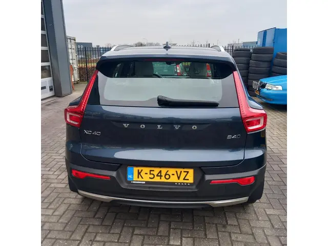 Volvo XC40 2.0 B4 AWD Inscription 2021 Benzine 4