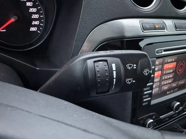 Ford Galaxy 1.6 SCTi Platinum 2014 Benzine 21