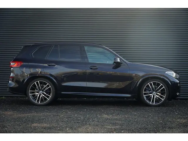 BMW X5 xDrive30d High Executive 2019 Diesel 13