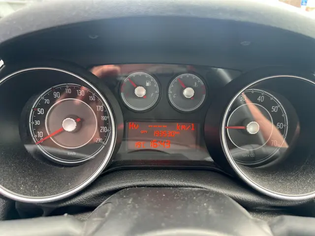 Fiat Punto Evo 0.9 TwinAir Edizione Cool 2013 Benzine 8