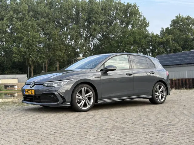Volkswagen Golf 1.5 eTSI R-Line 2021 Benzine 10