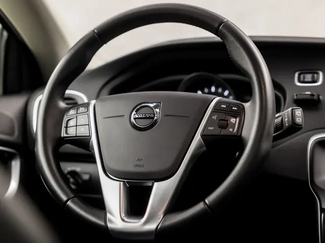 Volvo V40 1.5 T2 Sport 2018 Benzine 19