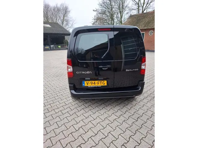 Citroën Berlingo 1.5 BlueHDi 130 EAT8 S&S L1 2024 Diesel 6