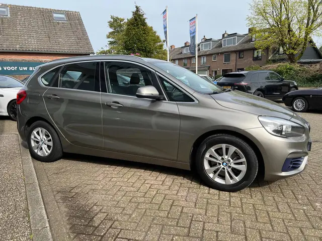 BMW 2 Serie Active Tourer 218i Sport 2015 Benzine 4