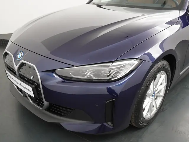 BMW i4 eDrive40 84 kWh 2022 Elektrisch 26