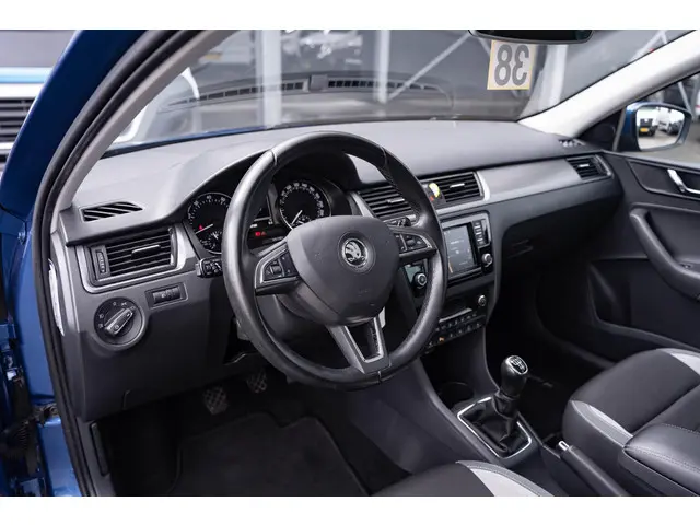 Škoda Rapid Spaceback 1.2 TSI Greentech JOY 2017 Benzine 24