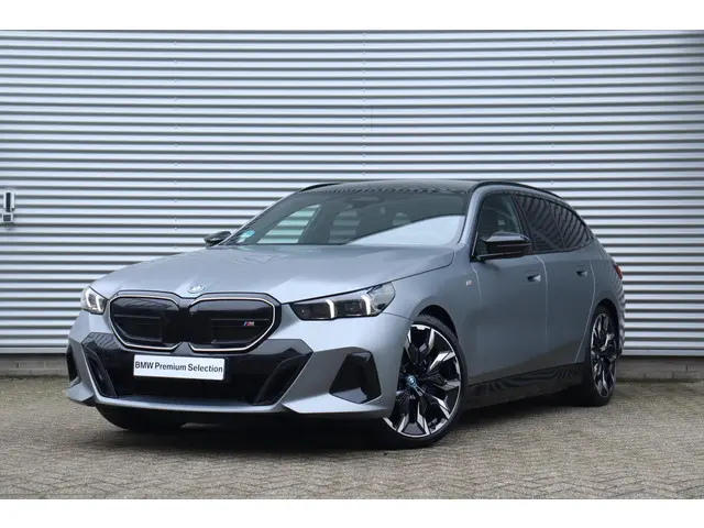BMW i5 Touring M60 xDrive 2024 Elektrisch 45