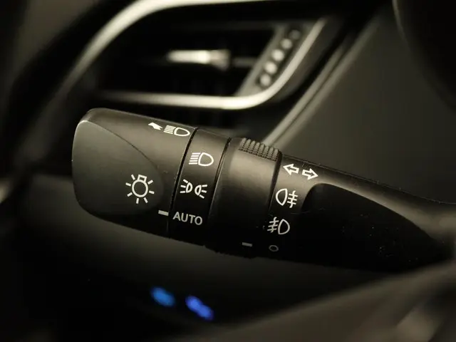 Toyota C-HR 2.0 Hybrid GR-Sport 2021 Hybride Benzine 26