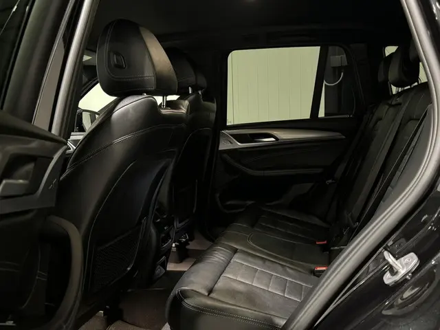 BMW X3 xDrive30e M-Sport 2020 Hybride Benzine 8