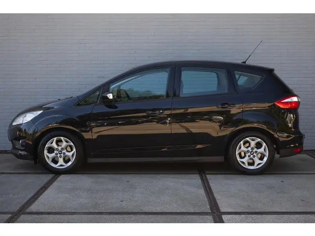 Ford C-MAX 1.0 Edition 2014 Benzine 6