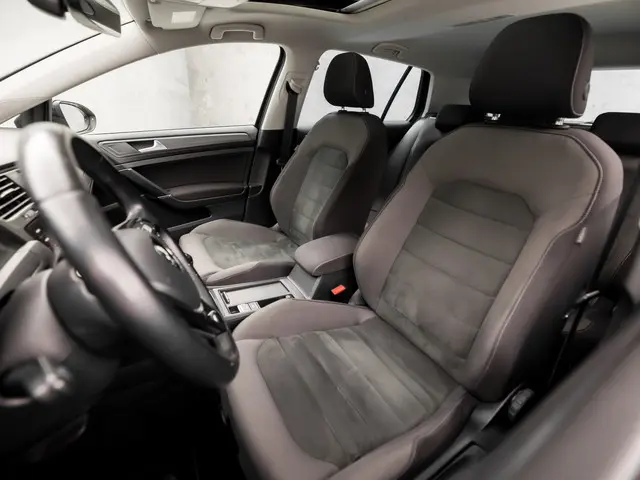 Volkswagen Golf 1.0 TSI Highline Sportline 2018 Benzine 16