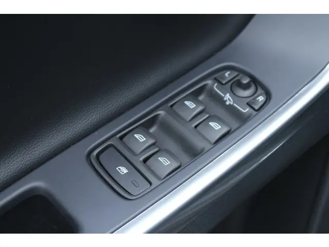 Volvo XC60 2.0 D4 FWD Polar+ 2016 Diesel 9