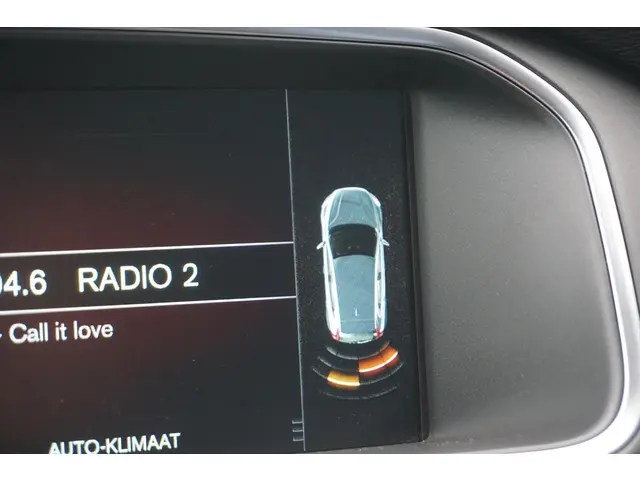 Volvo V40 2.0 T2 Nordic+ 2016 Benzine 14