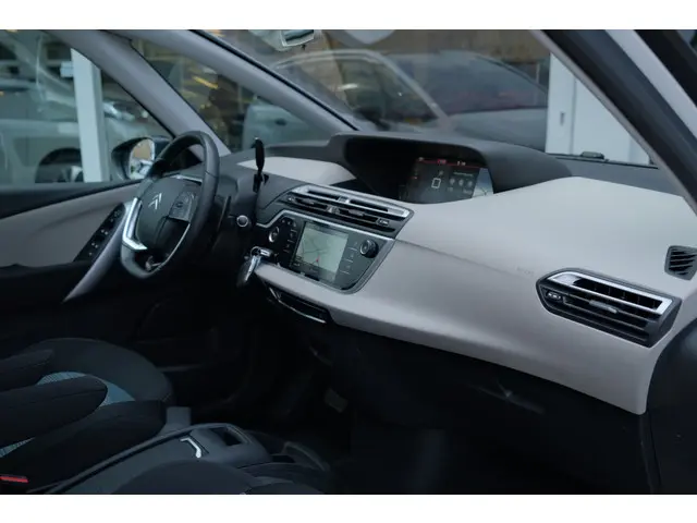 Citroën Grand C4 Spacetourer PT 130 'Rip Curl' 2019 Benzine 8