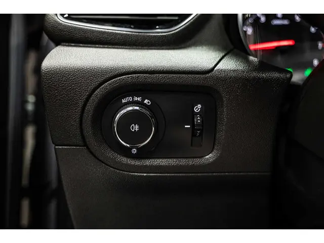 Opel Grandland X 1.2 Turbo Innovation 2017 Benzine 13