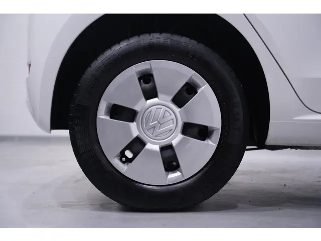 Volkswagen up! 1.0 BMT move up! 2019 Benzine 12
