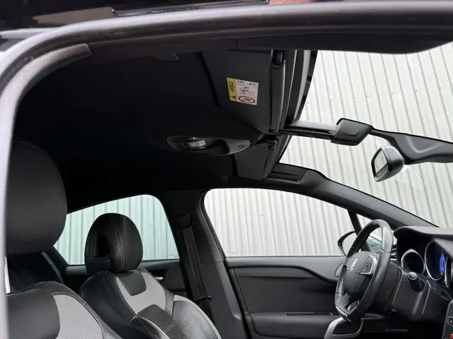 DS DS 4 Crossback 1.2 PureTech Business 2016 Benzine 14