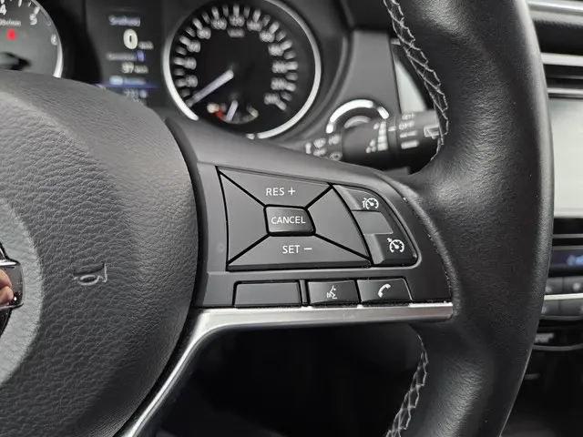 Nissan QASHQAI 1.3 DIG-T Premium Edition 2021 Benzine 23