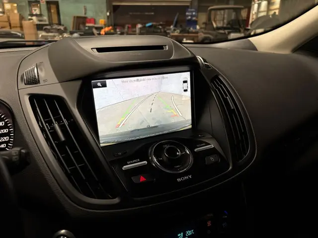 Ford Kuga 1.5 Titanium 2016 Benzine 9