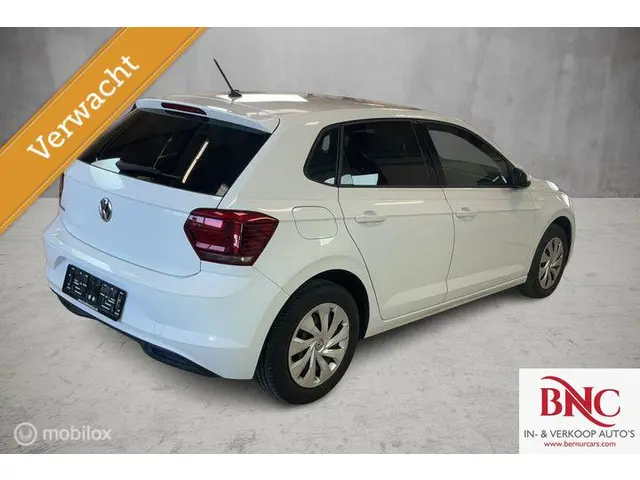 Volkswagen Polo 1.0 TSI Comfortline AUT. 2019 Benzine 3