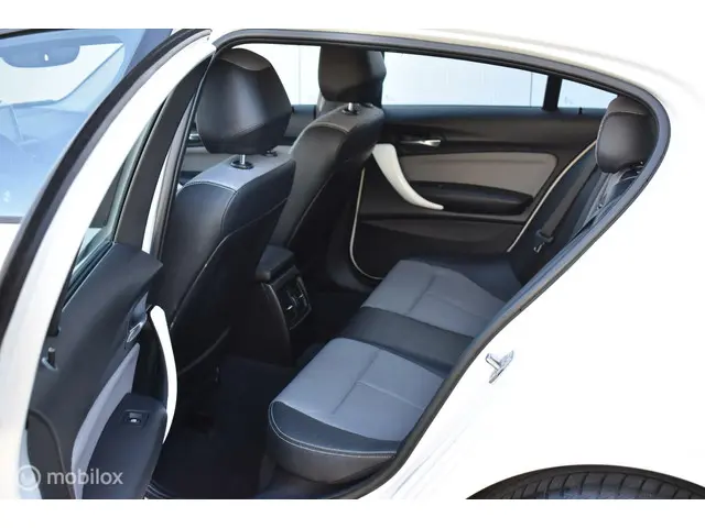 BMW 1 Serie 114i Business Urban Line 2013 Benzine 7