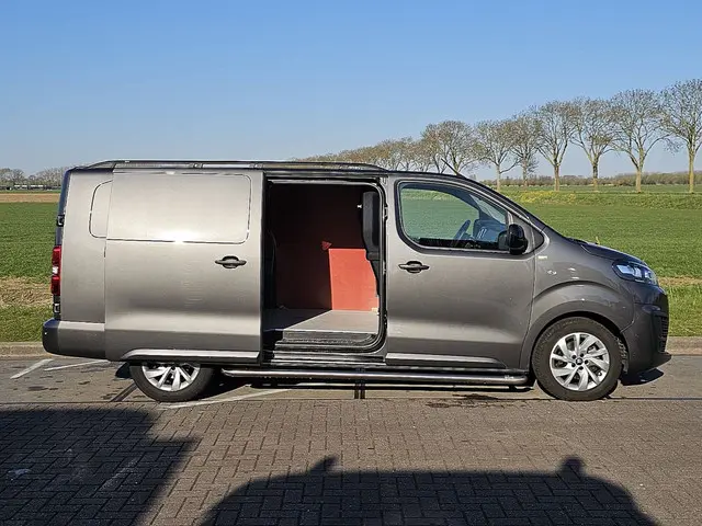 Citroën Jumpy 2.0 2023 Diesel 13