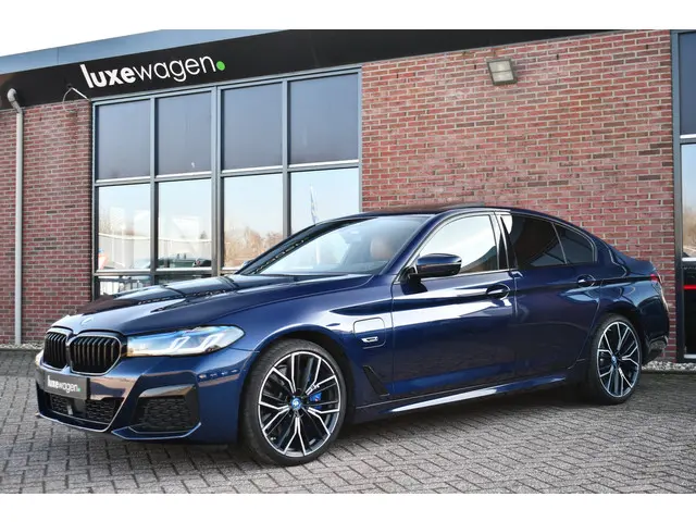 BMW 5 Serie 545e xDrive M-Sport 2021 Hybride Benzine 41