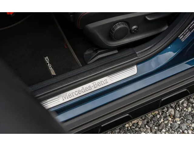 Mercedes-Benz GLA 180 AMG 2019 Benzine 7