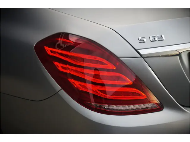 Mercedes-Benz S-Klasse AMG S63 4Matic Lang 2014 Benzine 30