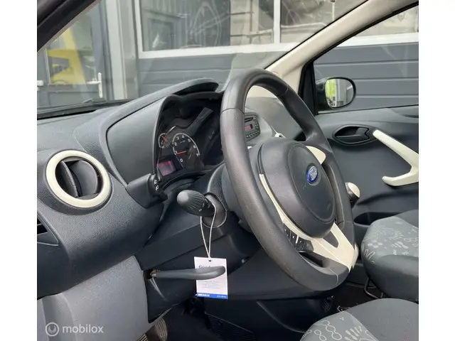 Ford Ka 1.2 Style start/stop AIRCO 2013 Benzine 11