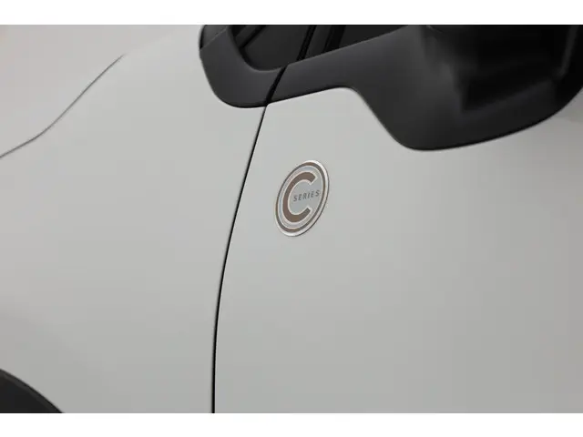 Citroën C3 1.2 PureTech C-Series 2022 Benzine 26
