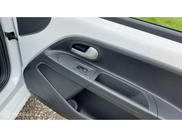 Volkswagen up! 1.0 2021 Benzine 25
