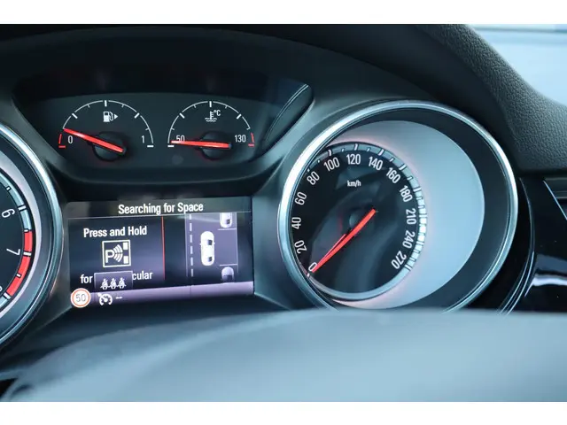 Opel Astra Sports Tourer 1.4 Innovation 2017 Benzine 16