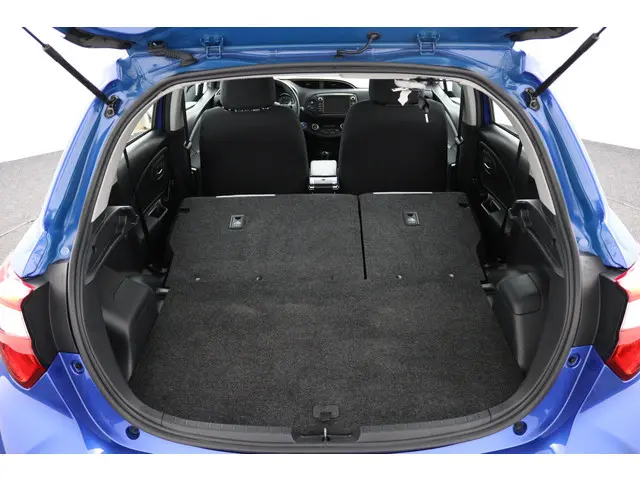 Toyota Yaris 1.5 Hybrid Design 2018 Hybride Benzine 26